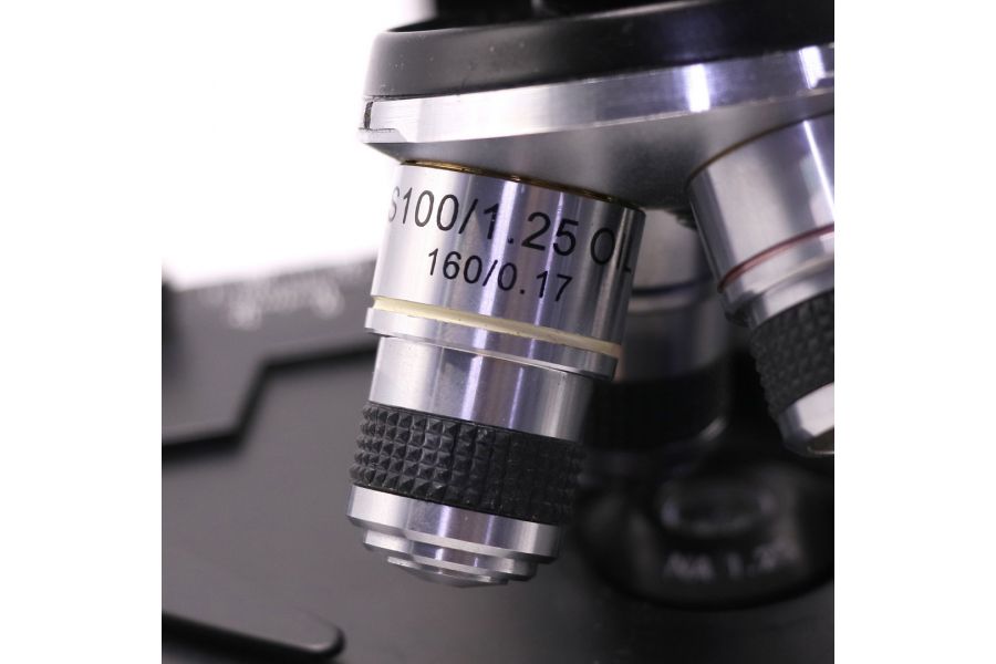 Микроскоп Levenhuk 320 BASE монокулярный (China)