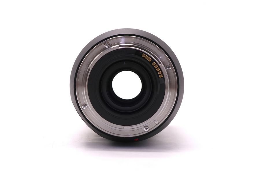 Canon EF 70-300mm f/4-5.6 IS II USM в упаковке  