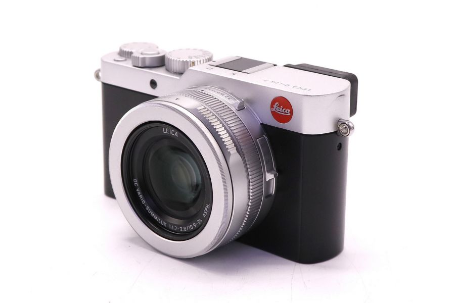 Leica D-Lux 7 в упаковке (пробег 4580 кадров)