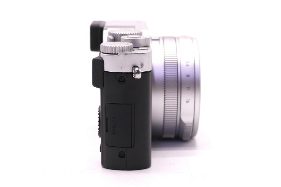 Leica D-Lux 7 в упаковке (пробег 4580 кадров)