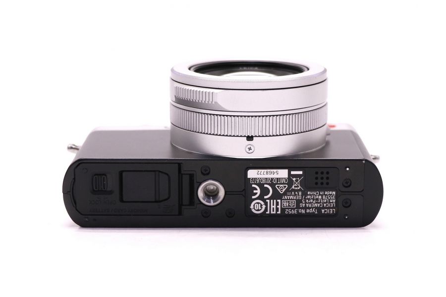 Leica D-Lux 7 в упаковке (пробег 4580 кадров)