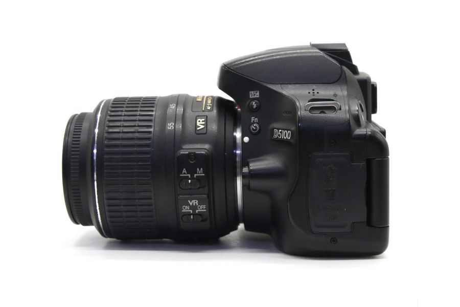 Nikon D5100 kit в упаковке (пробег 33645 кадров)