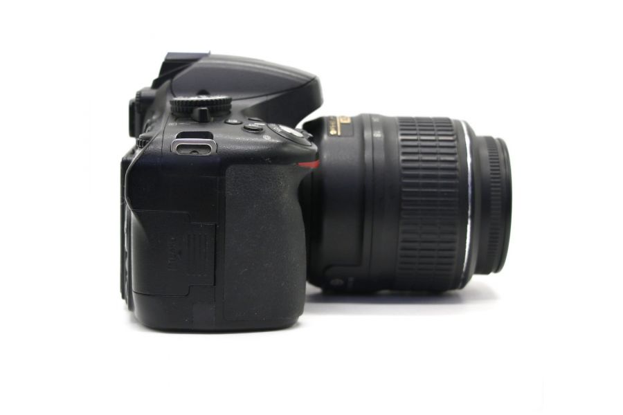 Nikon D5100 kit в упаковке (пробег 33645 кадров)