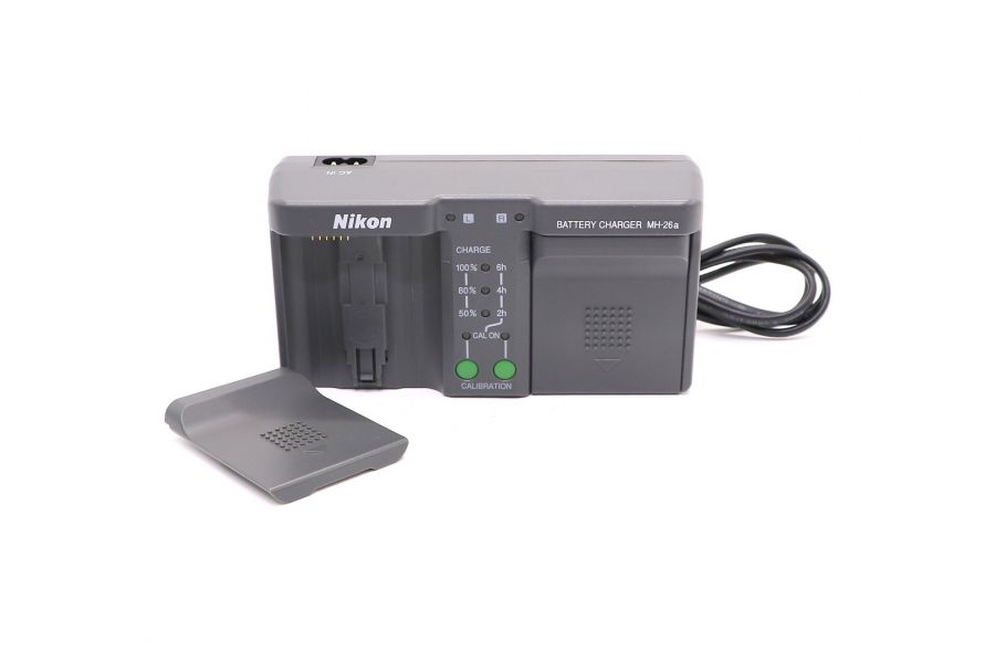 Зарядное устройство Nikon MH-26a