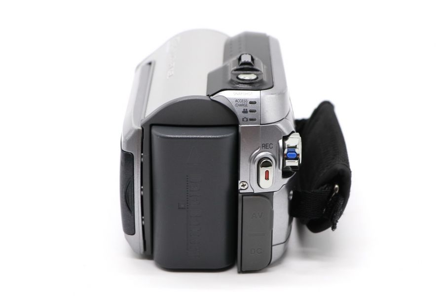 Видеокамера JVC GZ-MG155E