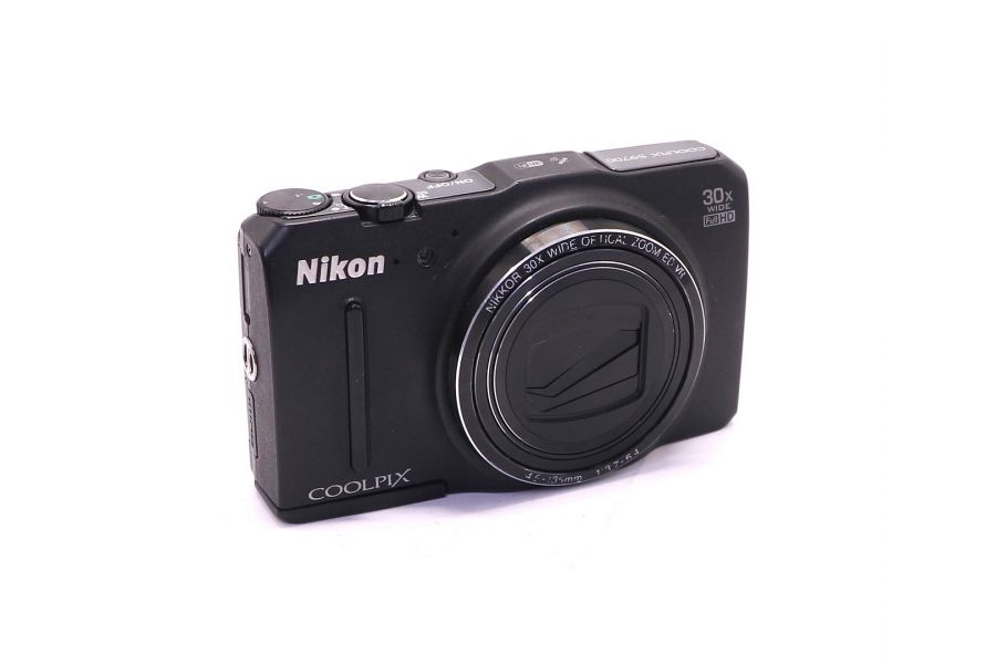 Nikon Coolpix S9700 б.