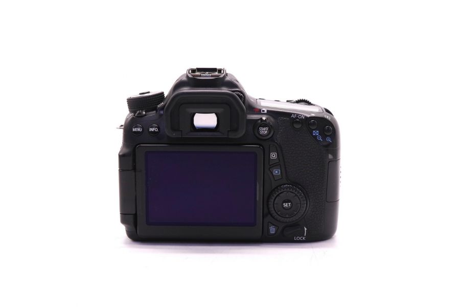 Canon EOS 70D body в упаковке (пробег 32150 кадров)