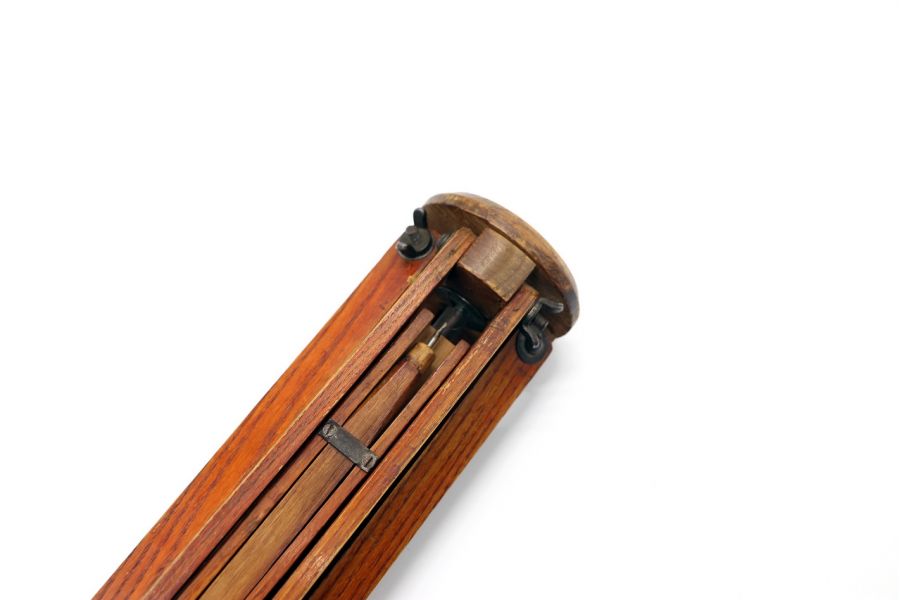 Штатив деревянный Latvia