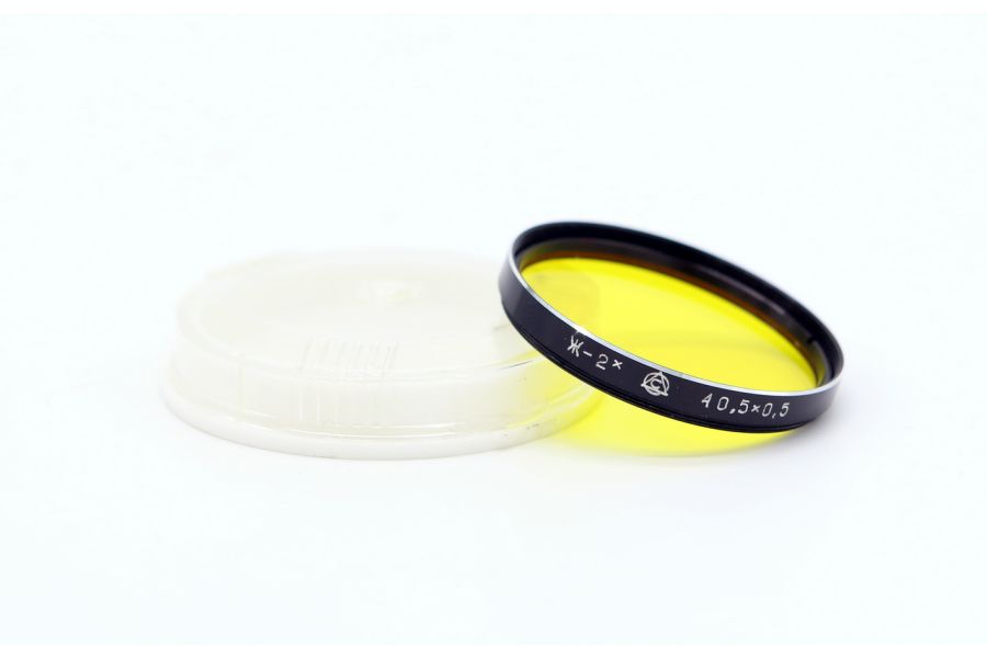 Светофильтр Ж-2х 40,5x0.5 / 40.5mm