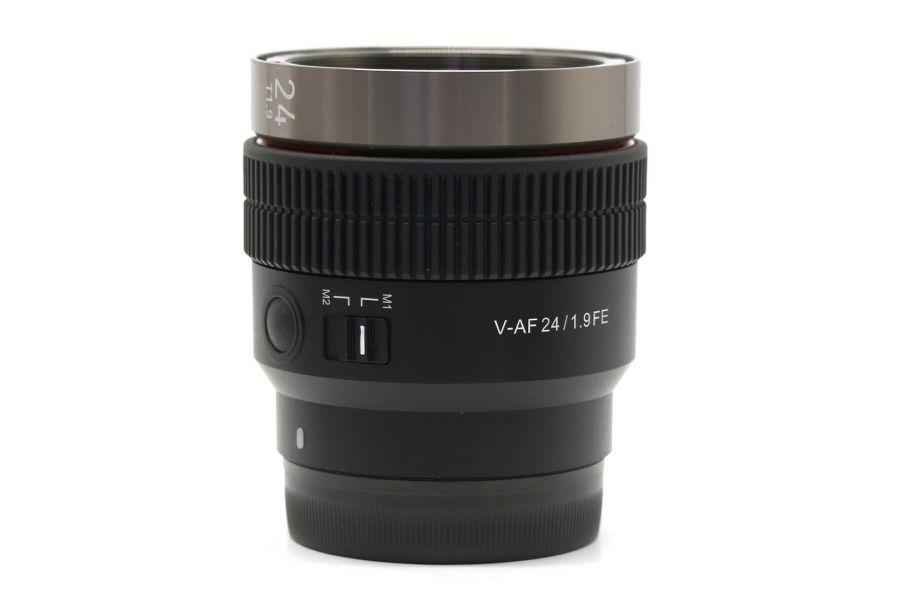 Samyang V-AF 24mm T1.9 Sony FE в упаковке