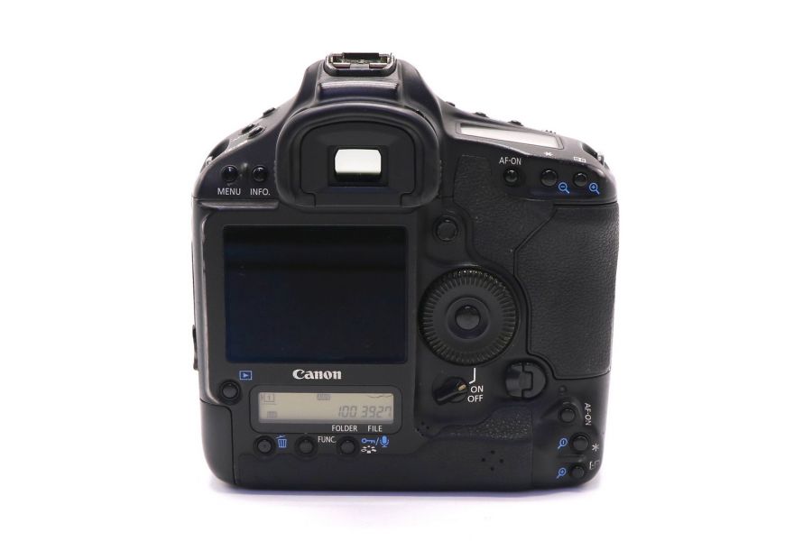 Canon EOS 1D Mark IV body (пробег 603000 кадров)