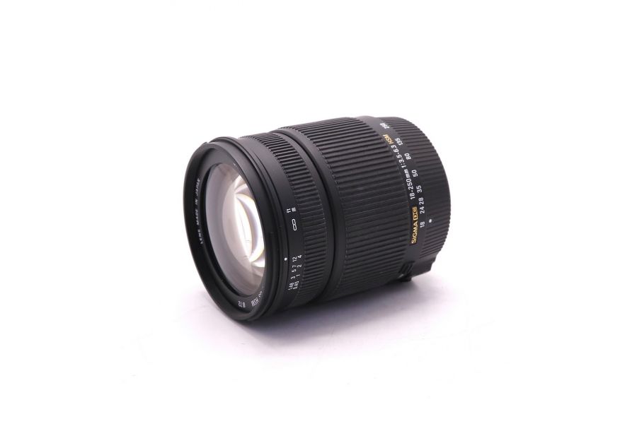 Sigma AF 18-250mm f/3.5-6.3 DC OS HSM for Nikon