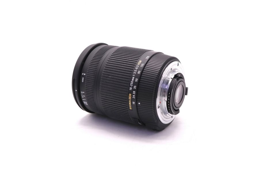 Sigma AF 18-250mm f/3.5-6.3 DC OS HSM for Nikon