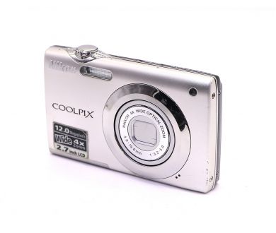 Nikon Coolpix S3000
