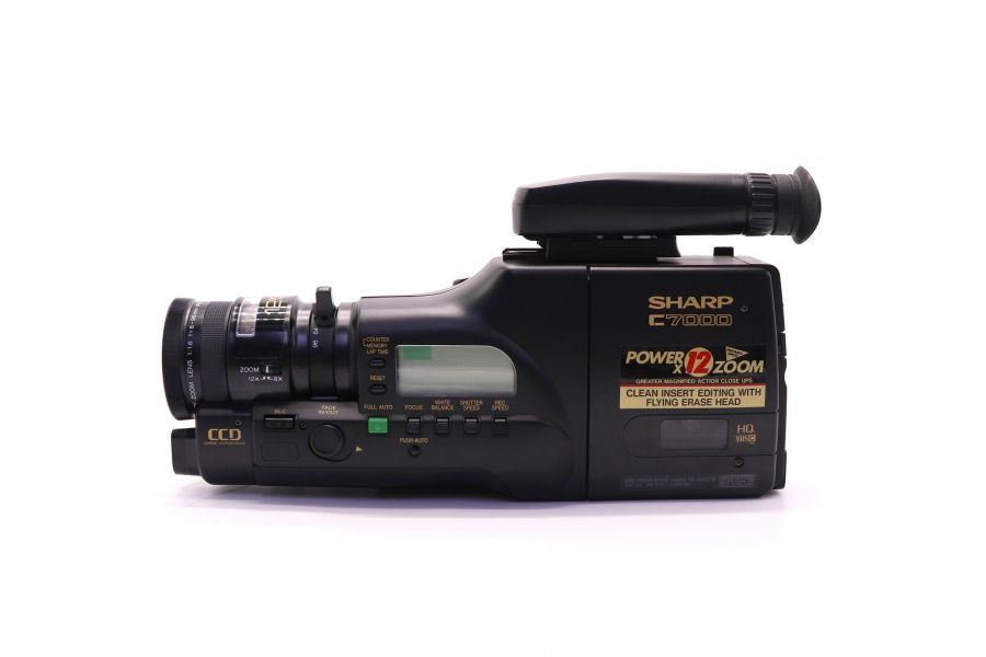 Видеокамера Sharp VL-C7000