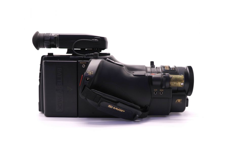 Видеокамера Sharp VL-C7000