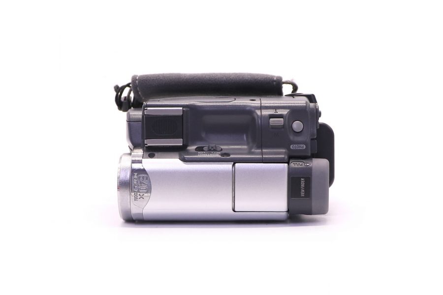 Видеокамера Sony DCR-HC15E в упаковке