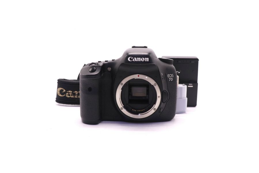 Canon EOS 7D body (пробег 152300 кадров)