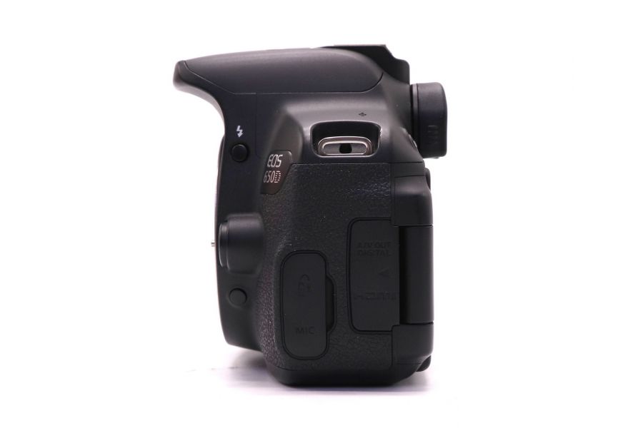 Canon EOS 650D body в упаковке (пробег 10530 кадров)