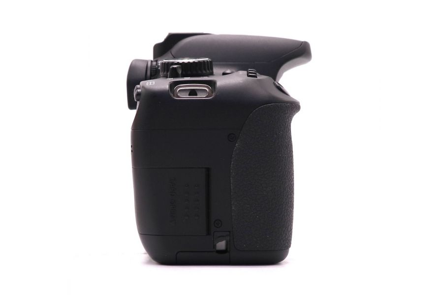Canon EOS 650D body в упаковке (пробег 10530 кадров)