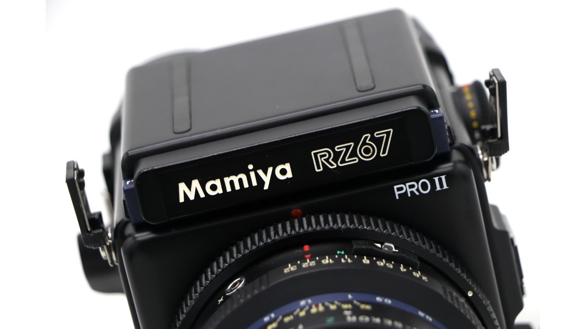 Pro ii купить. Mamiya rz67 Pro II. Mamiya rz67 professional. Mamiya rz67 на штативе. Polaroid задник VF-4 для Mamiya rz67.