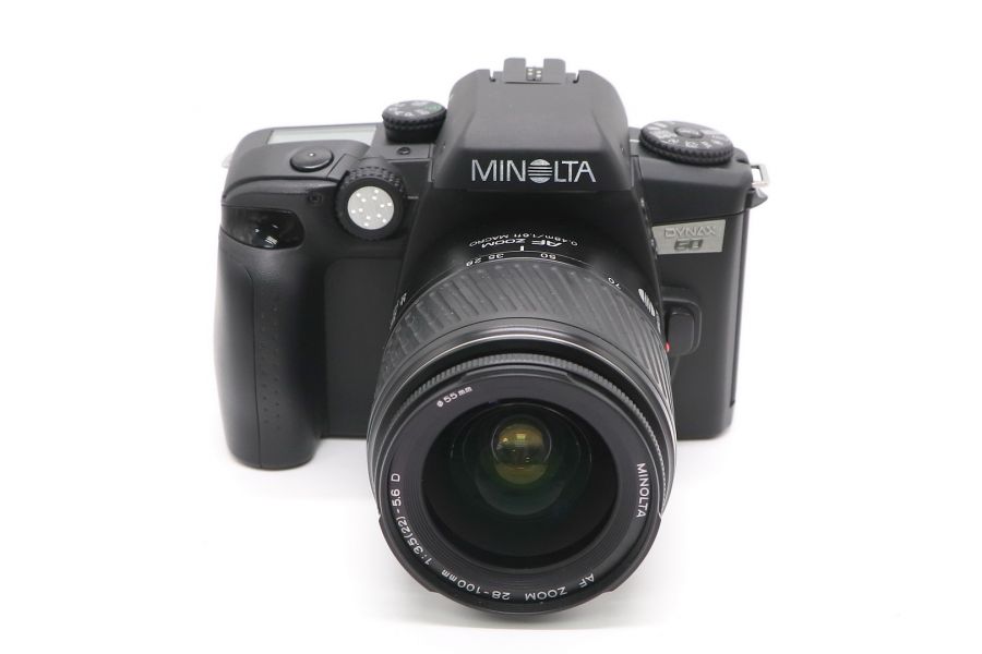 Minolta Dynax 60 kit + Фотопленка Kodak Gold