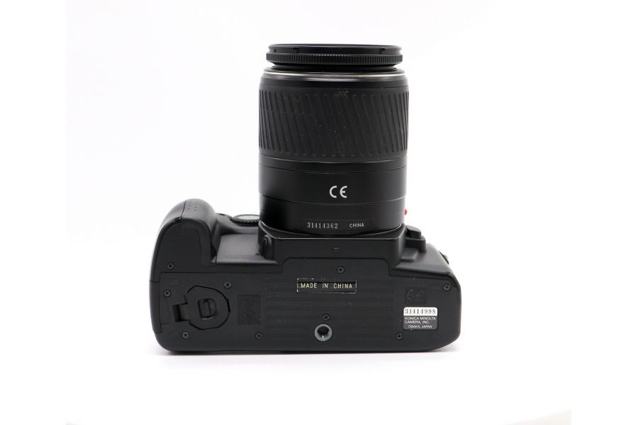 Minolta Dynax 60 kit + Фотопленка Kodak Gold