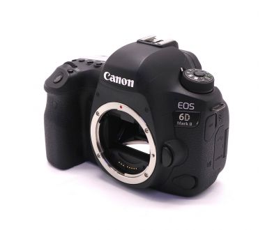 Canon EOS 6D Mark II body (пробег 37400 кадров)