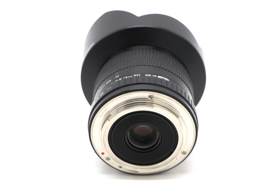 Samyang 14mm f/2.8 ED AS IF UMC Canon EF в упаковке