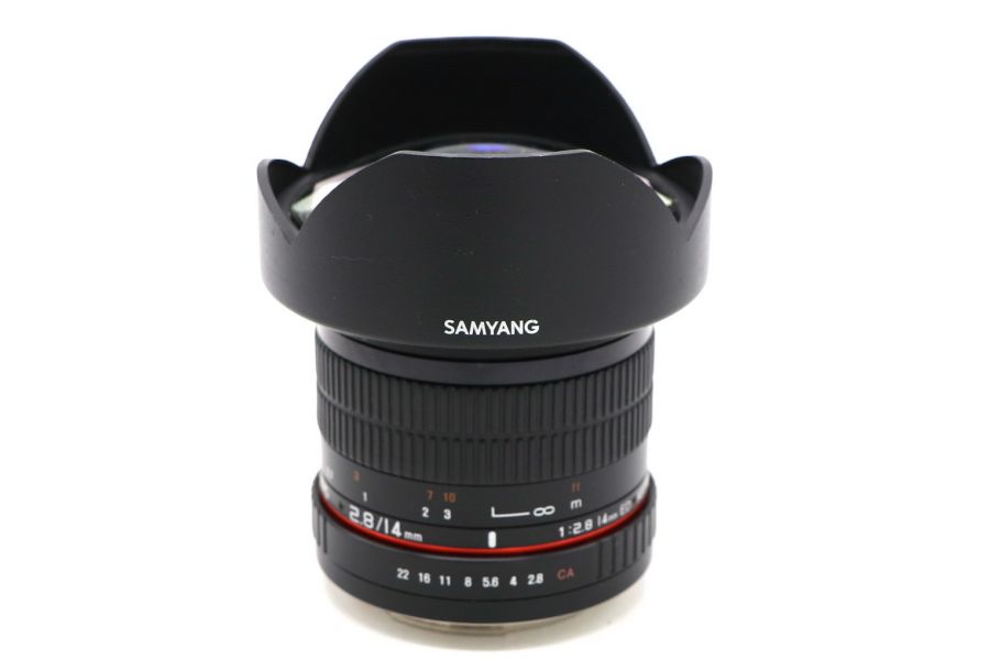 Samyang 14mm f/2.8 ED AS IF UMC Canon EF в упаковке