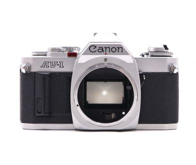 Canon AV-1 body плёночная зеркальная фотокамера