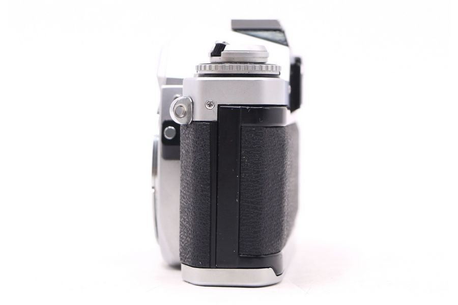 Canon AV-1 body плёночная зеркальная фотокамера