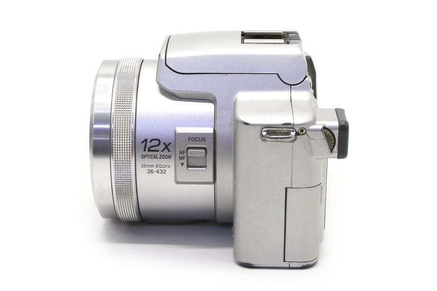 Panasonic Lumix DMC-FZ20 (Japan)