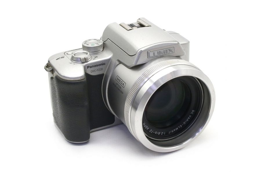 Panasonic Lumix DMC-FZ20 (Japan)