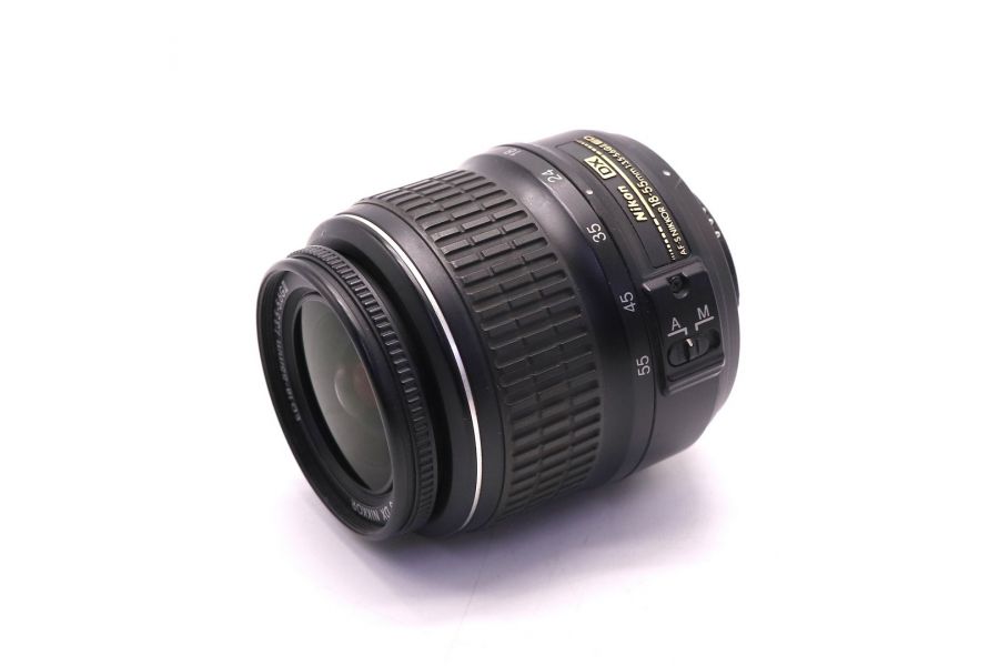 Nikon 18-55mm f/3.5-5.6G II AF-S ED DX (Thailand, 2015г)