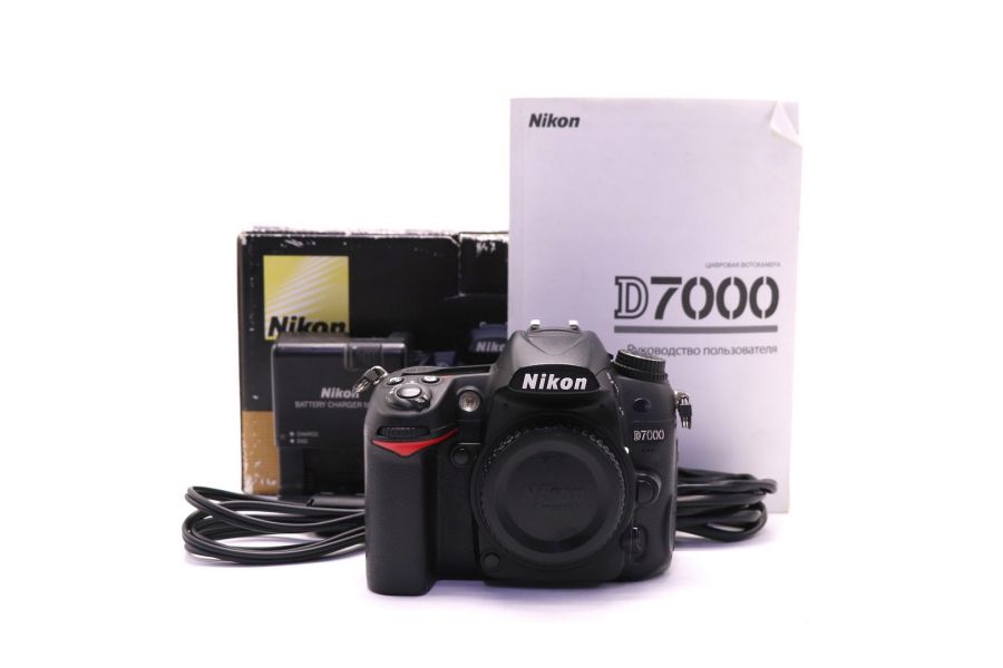 Nikon D7000 body в упаковке (пробег 76935 кадров)