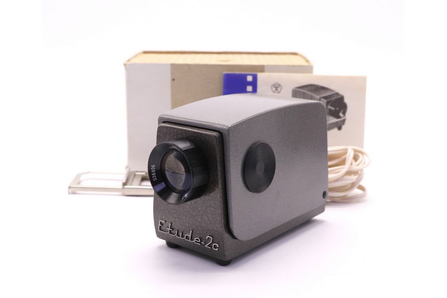 Диапроектор Этюд-2с  (СССР, 1988) в упаковке