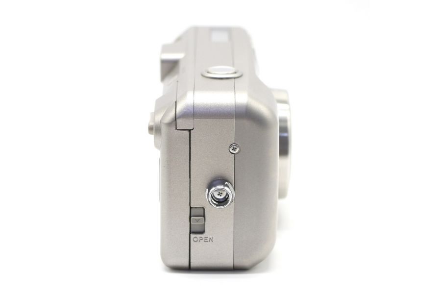 Minolta Riva Zoom 130