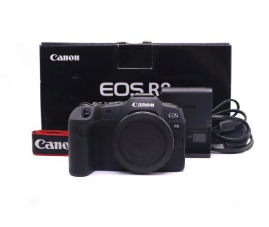 Canon EOS R8 body в упаковке (пробег 4000 кадров)