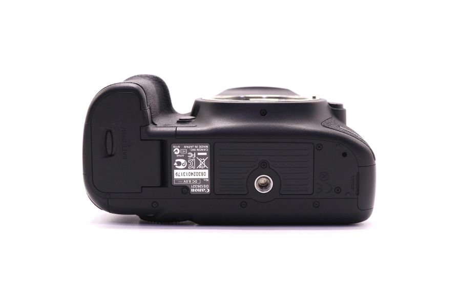 Canon EOS 5D Mark III body (пробег 7400 кадров)