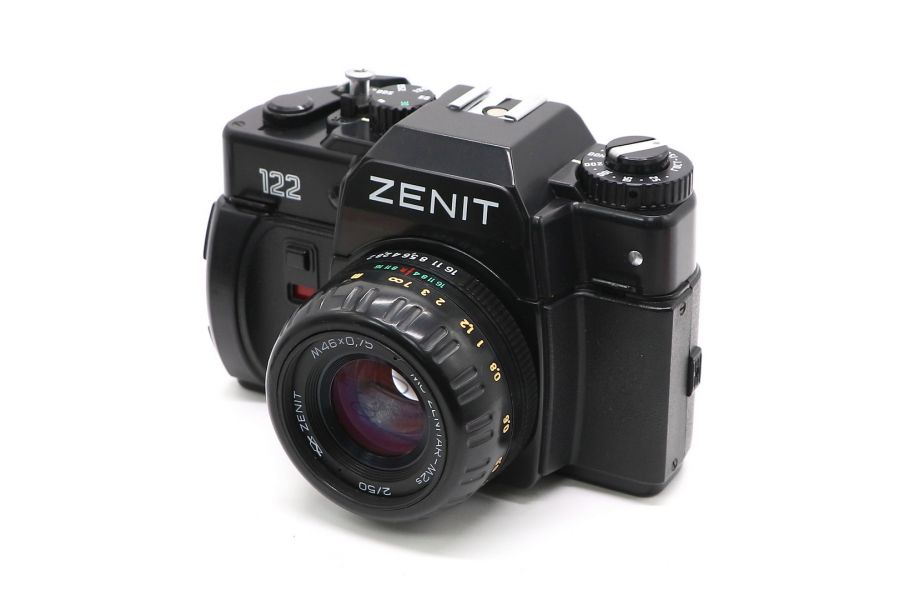 Зенит 122 kit Зенитар-М2s МС 2/50 + Фотопленка Kodak Gold