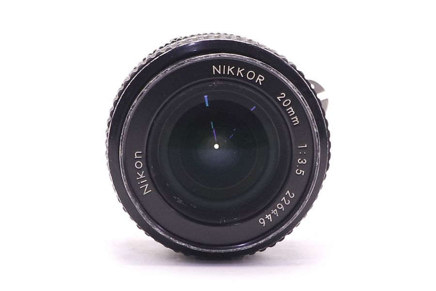 Nikon 20mm f/3.5 Nikkor (Japan, 1980)