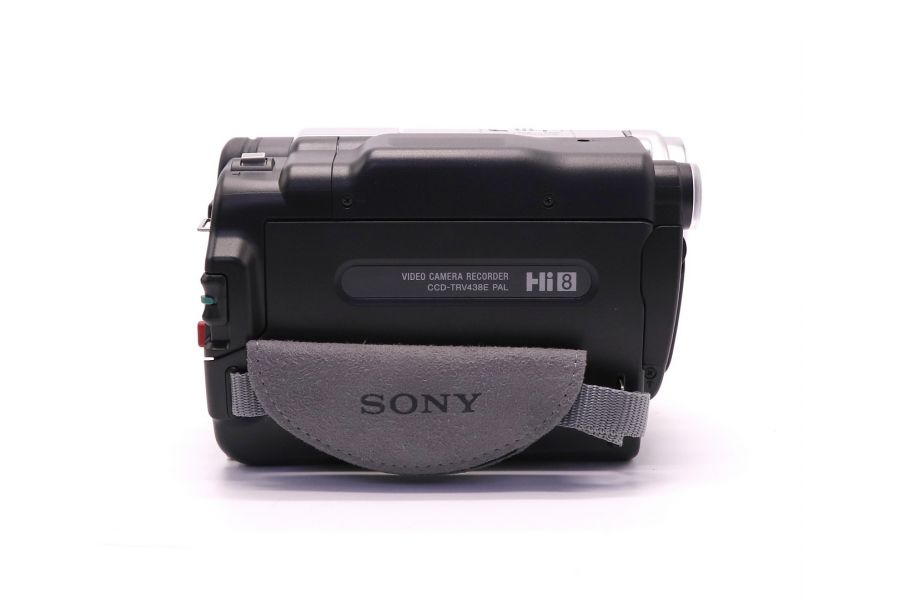Видеокамера Sony CCD-TRV438E в упаковке