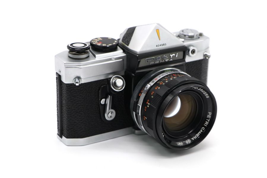 Petri Penta kit, Japan