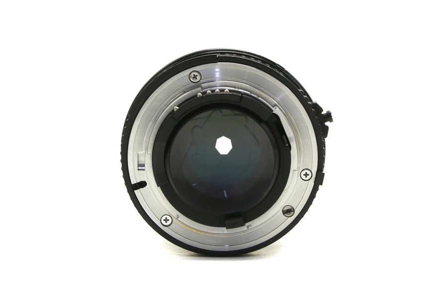 Nikon 50mm f/1.4 AF Nikkor (Japan, 1987)
