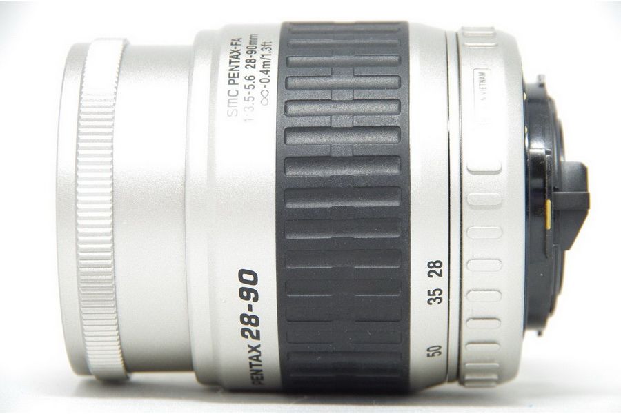 Pentax - FA SMC 28-90mm f/3.5-5.6