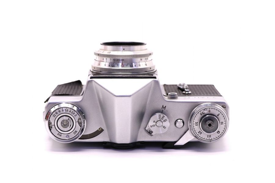 Зенит Е 1-го  выпуска, в упаковке(СССР, 1966)