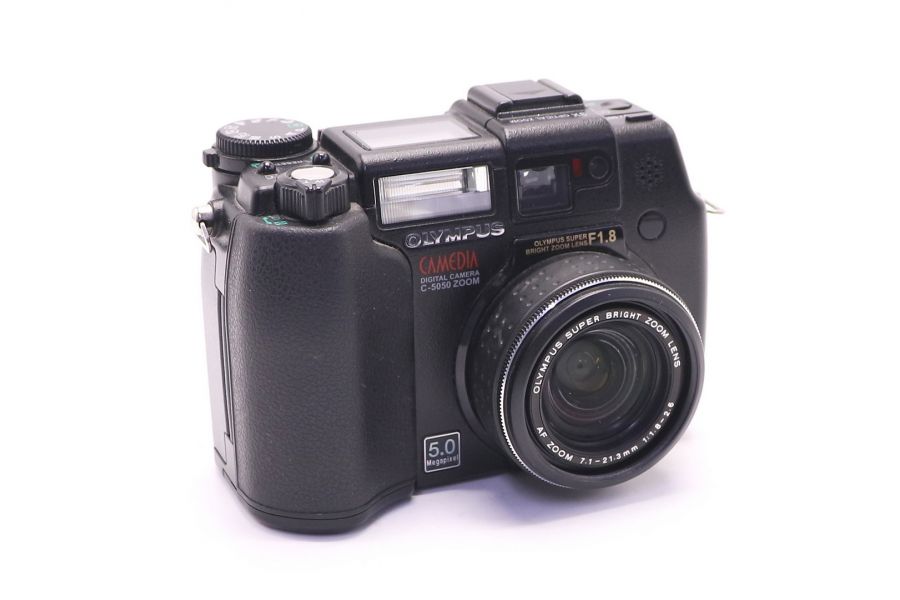 Olympus C-5050 zoom Camedia в упаковке