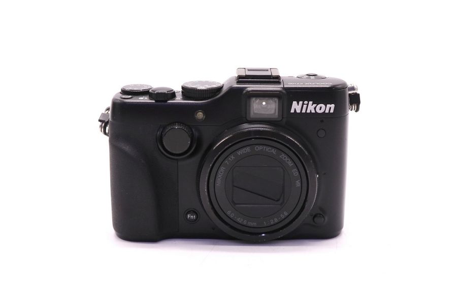 Nikon Coolpix P7100 в упаковке (Indonesia)