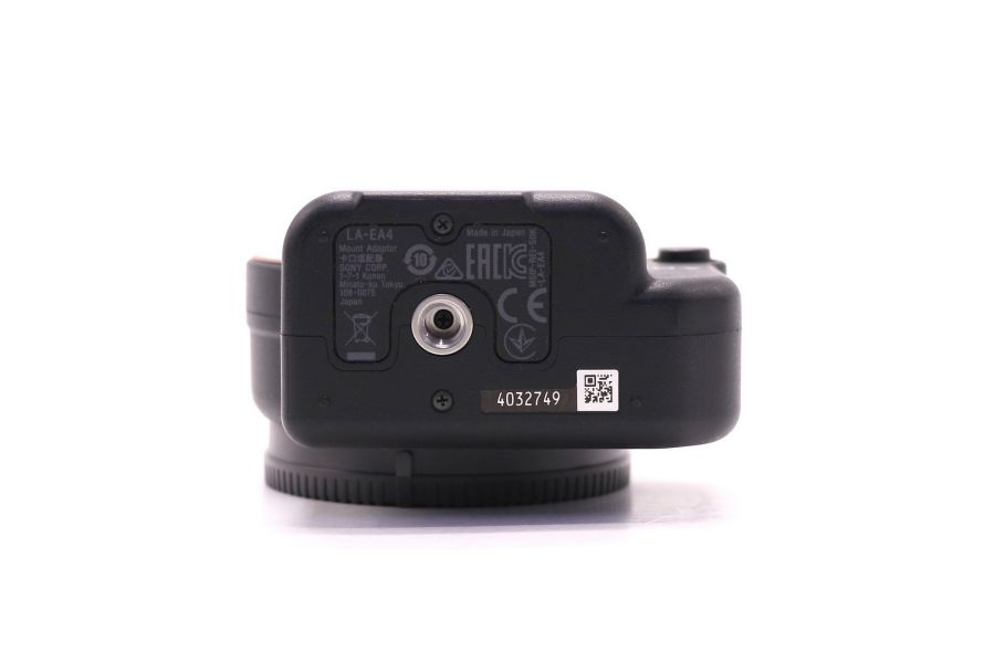 Переходник Sony LA-EA4 в упаковке